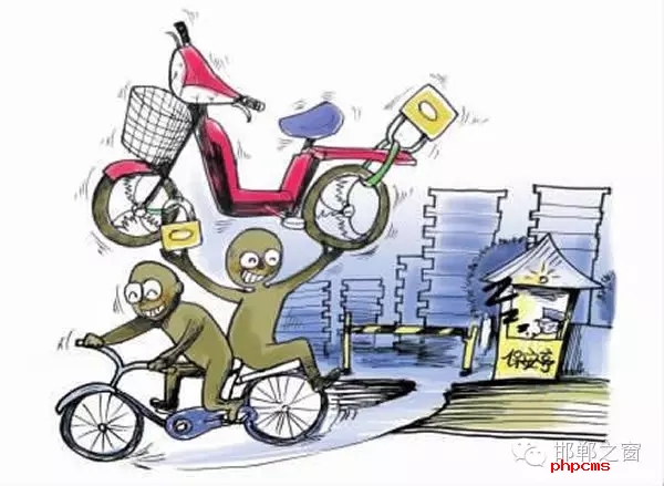 8月3日上午，邯鄲市公安局巡警支隊(duì)視頻巡控民警網(wǎng)上巡控至東柳大街河北銀行門前自行車存車處時(shí)，發(fā)現(xiàn)一男子正在盜竊自行車，作案后沿叢臺(tái)路向西逃竄。11時(shí)16分許，民警在市區(qū)和平路和平橋東一公交車站牌附近將其抓獲，當(dāng)場(chǎng)繳獲被盜黑馬牌自行車1輛和作案用鑰匙8串。經(jīng)訊問，該男子53歲，肥鄉(xiāng)縣肥鄉(xiāng)鎮(zhèn)西街村人，經(jīng)深挖，該男子交代了自2016年5月份以來在叢臺(tái)區(qū)、邯鄲縣等地實(shí)施盜竊山地、折疊式自行車共17起的作案事實(shí)。 